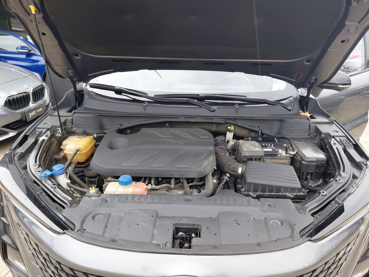 Changan Uni-T — foto 11 de 28