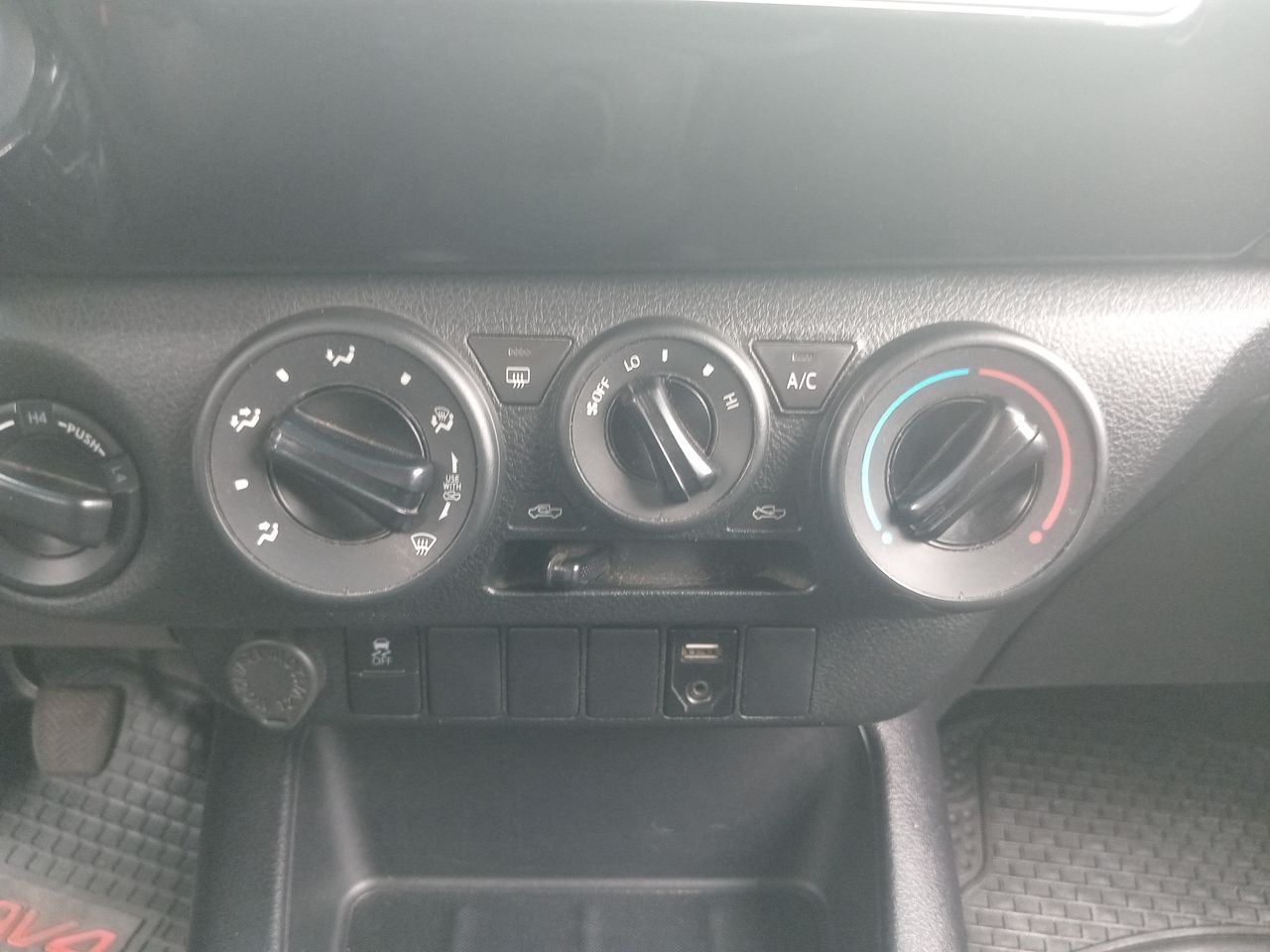 TOYOTA - 28
