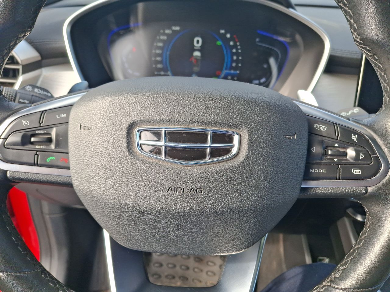 GEELY - 26