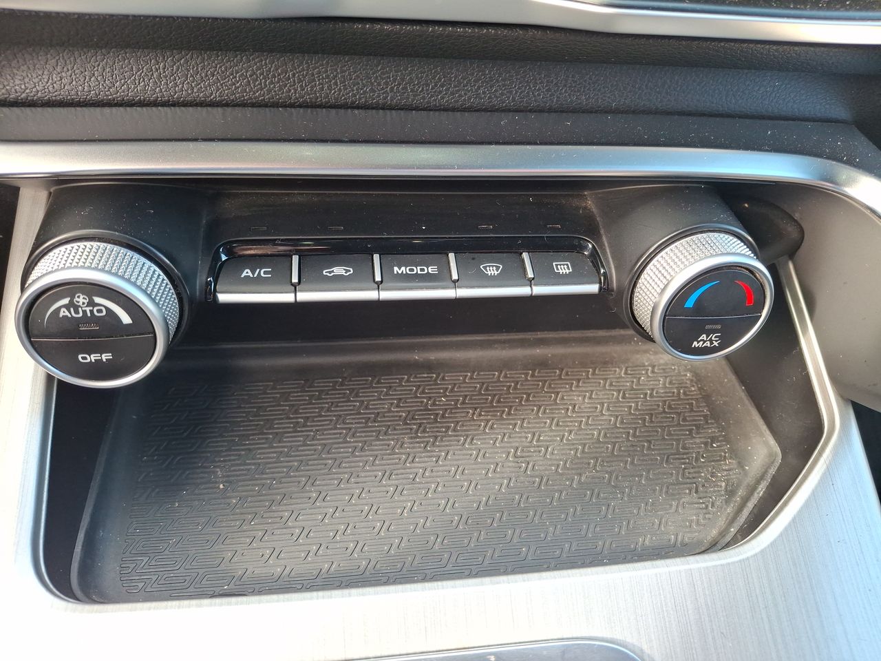 GEELY - 30