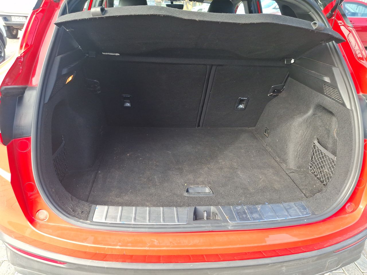 GEELY - 21