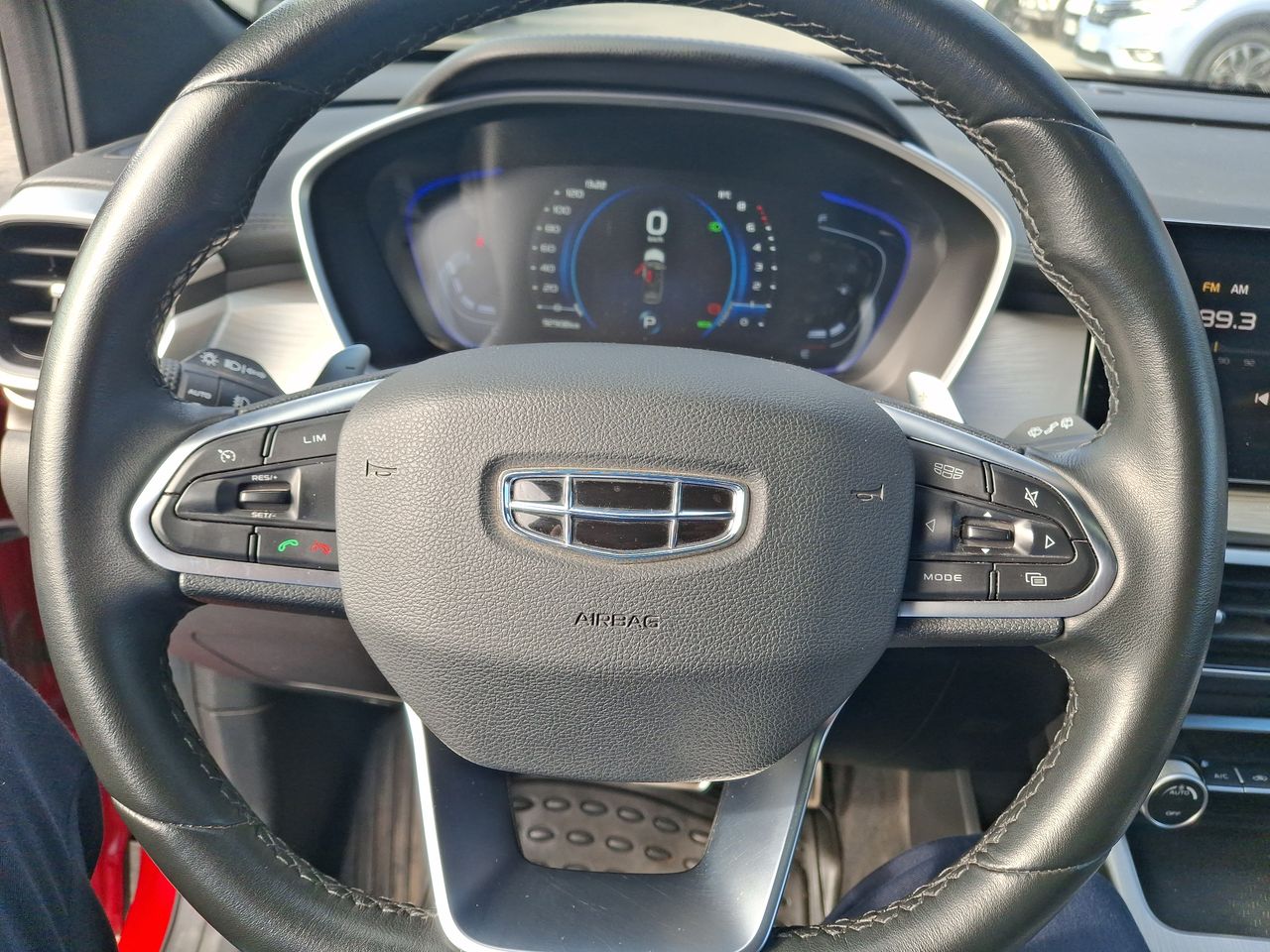 GEELY - 25