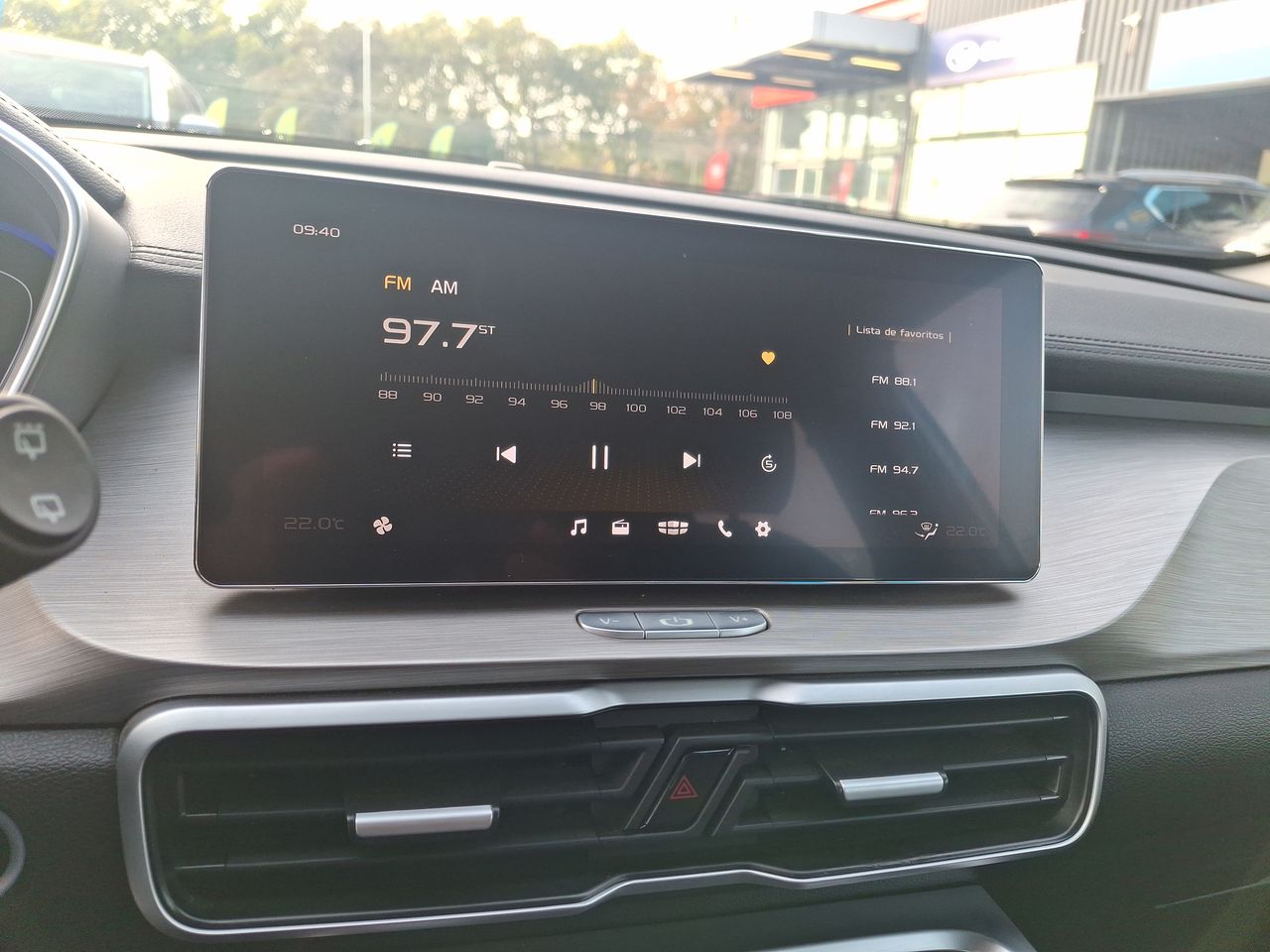 GEELY - 28