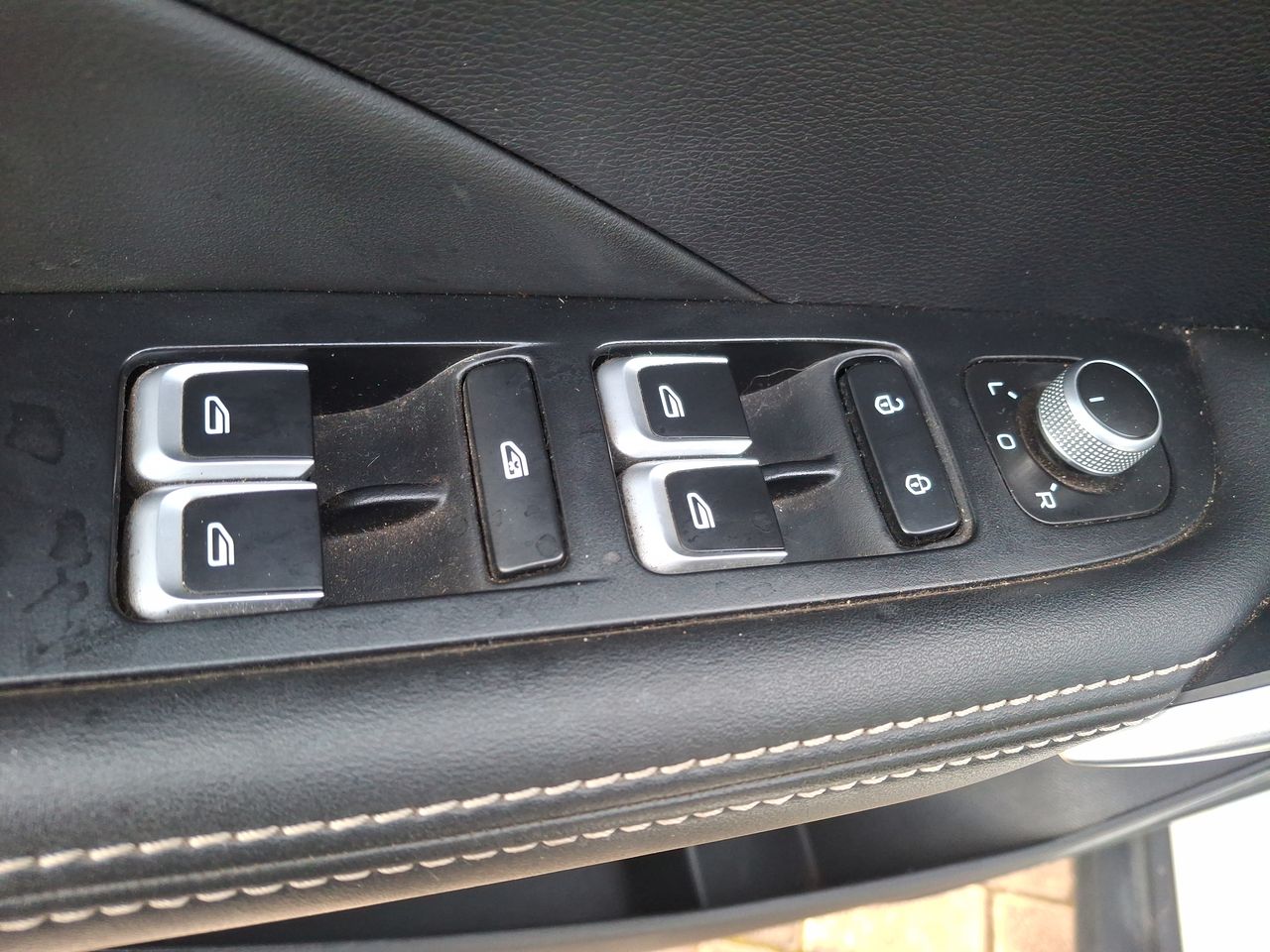 GEELY - 22