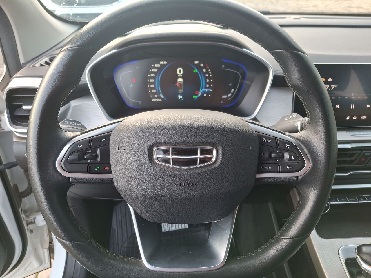 GEELY - 25