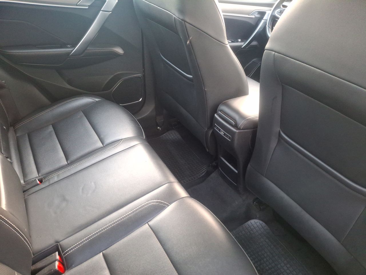 GEELY - 12