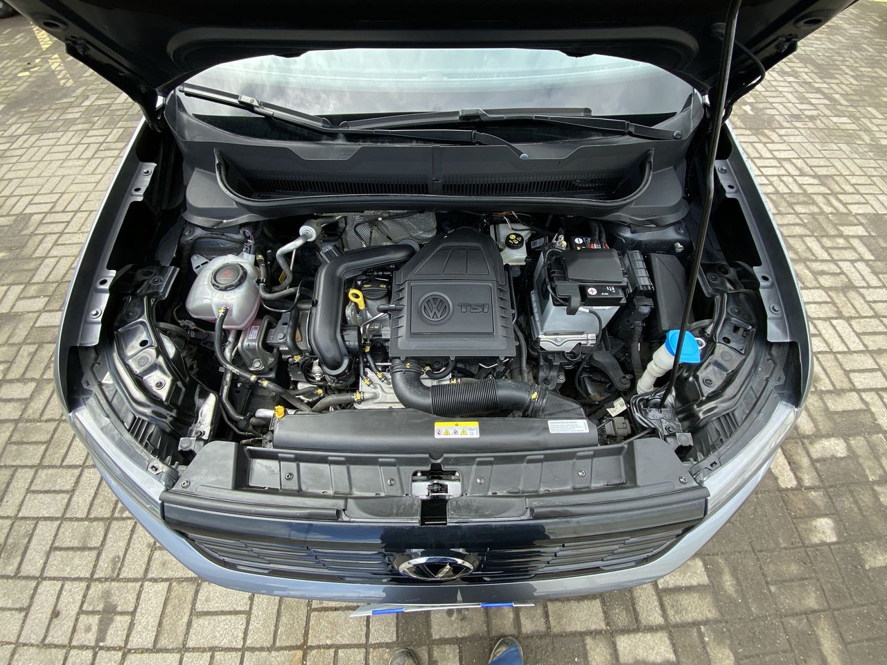 VOLKSWAGEN - 16