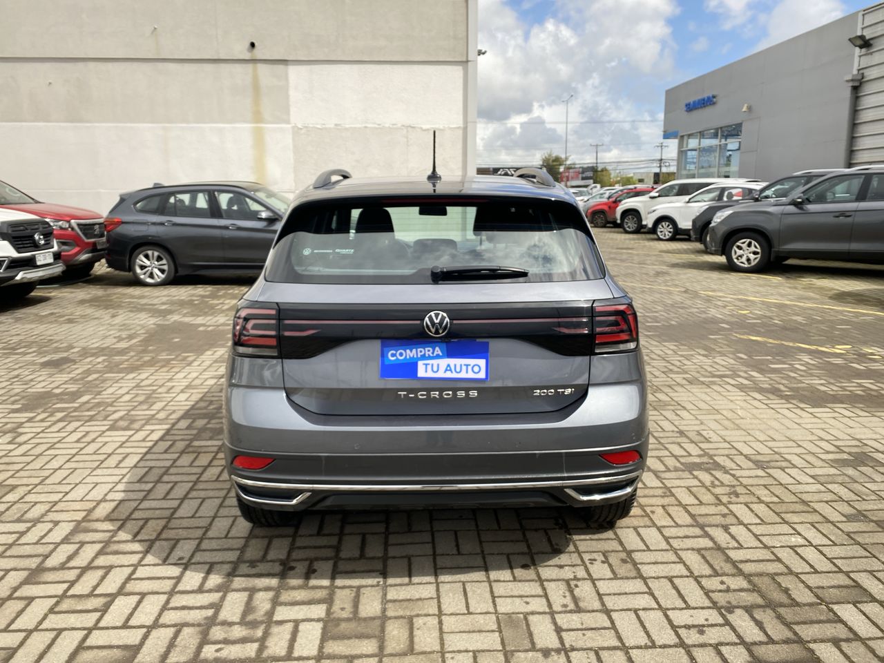 VOLKSWAGEN - 6
