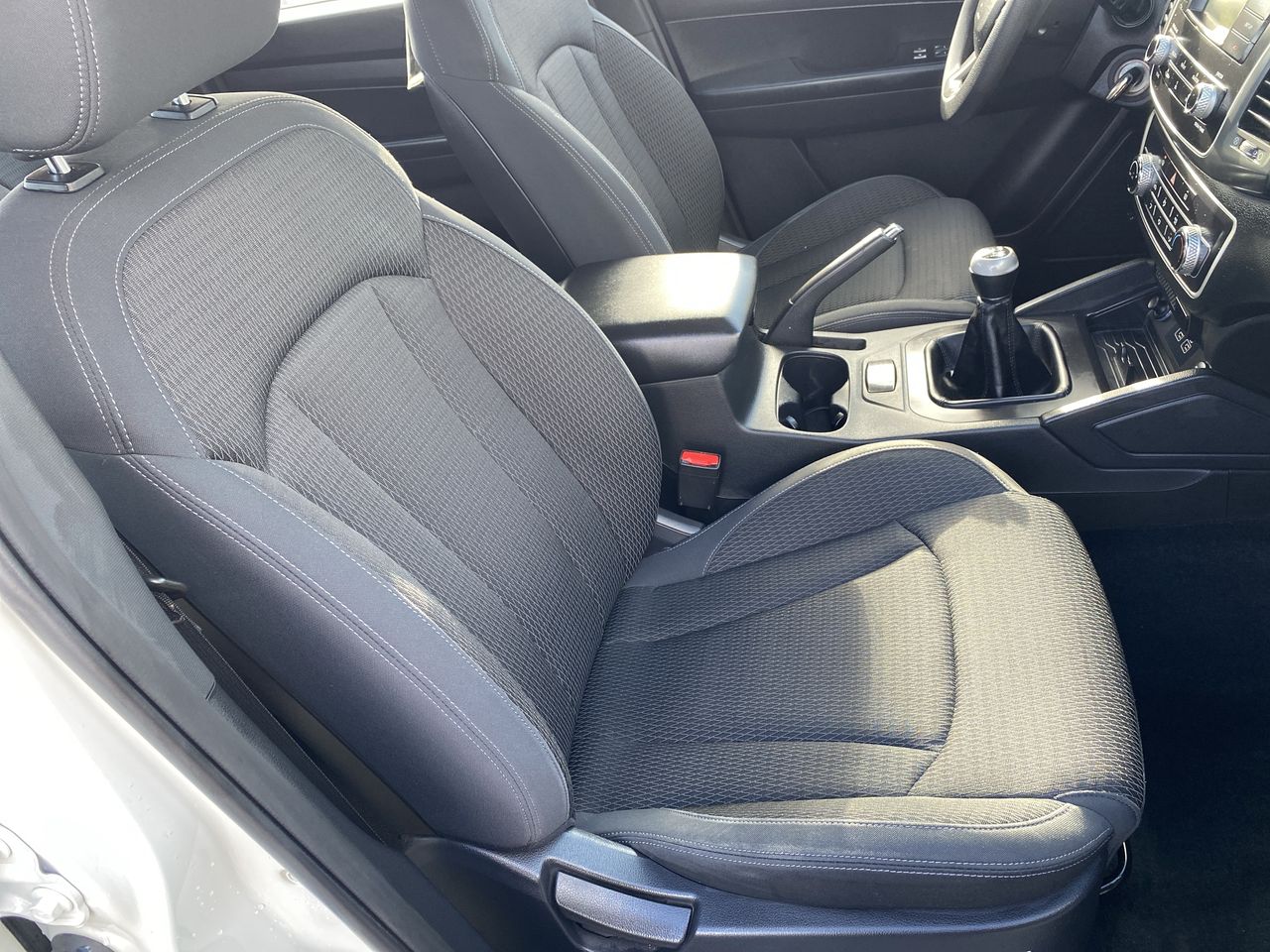 SSANGYONG - 33