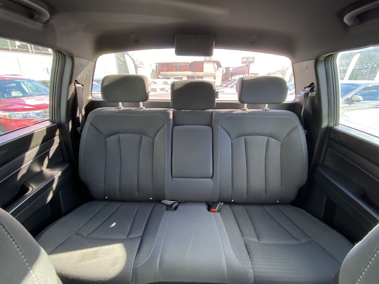 SSANGYONG - 13