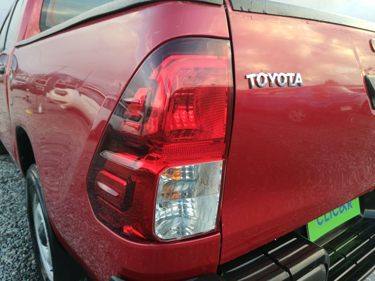 TOYOTA - 19