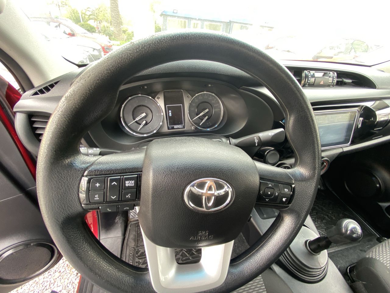 TOYOTA - 25