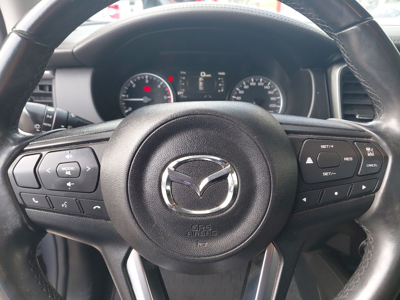 Mazda Bt-50 — foto 18 de 26