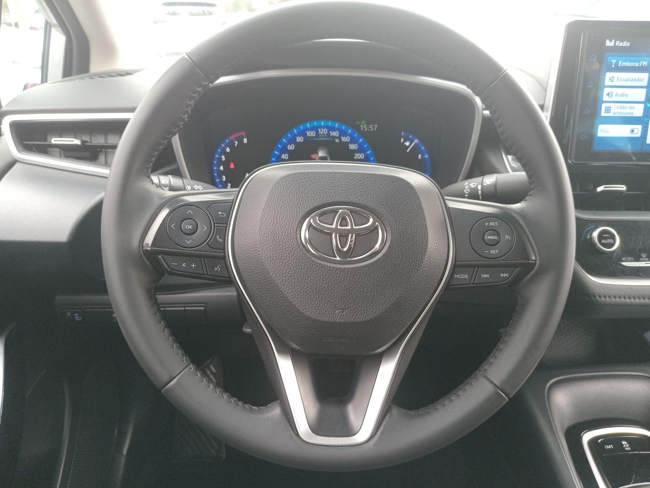 TOYOTA - 26