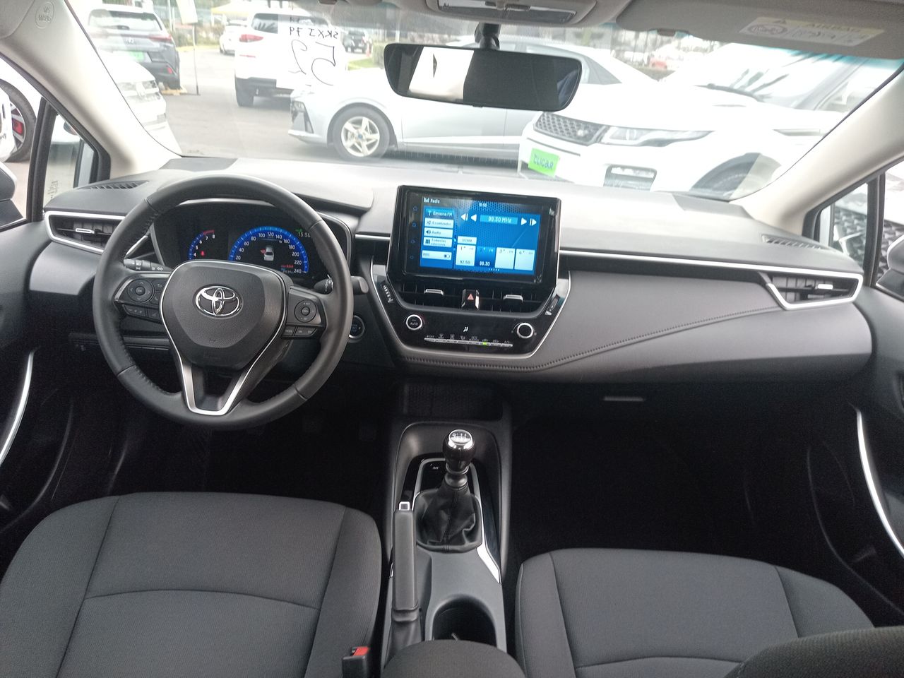 TOYOTA - 33