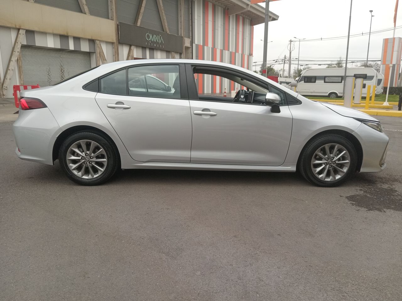 TOYOTA - 8