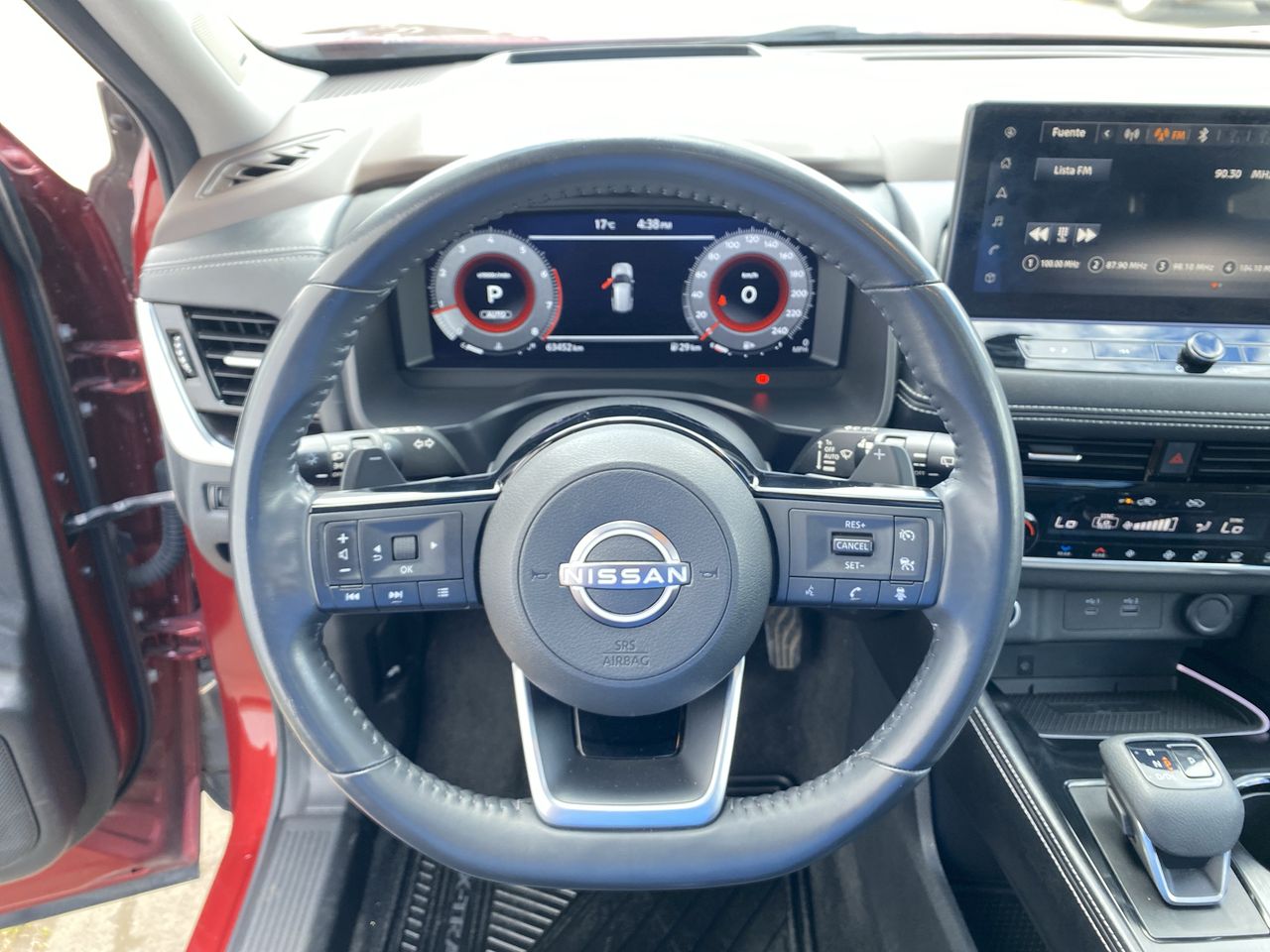 NISSAN - 23