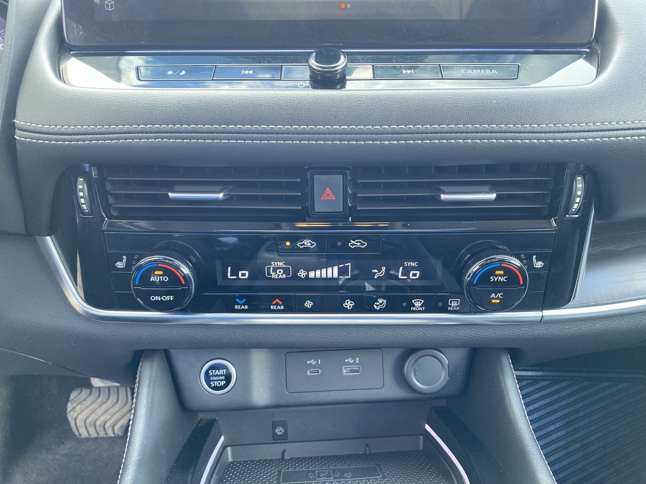 NISSAN - 28
