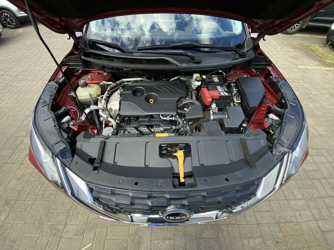 NISSAN - 15