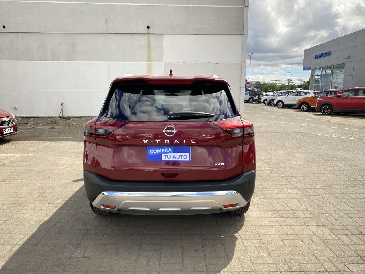 NISSAN - 5