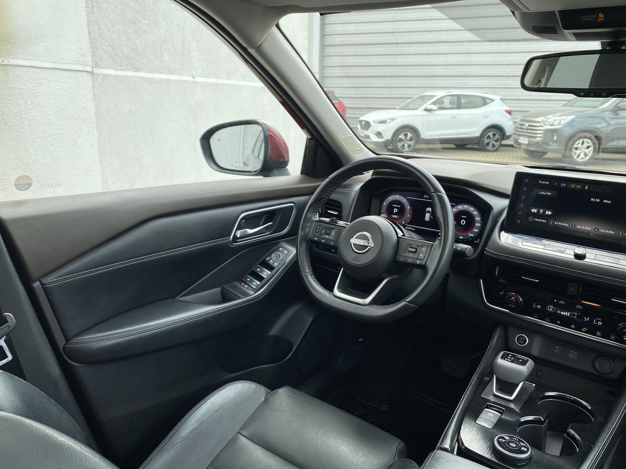 NISSAN - 13