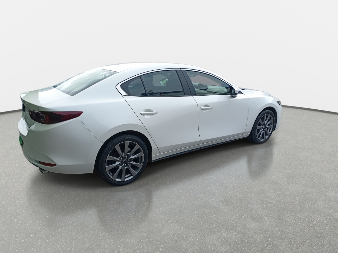 Mazda 3 — foto 8 de 27
