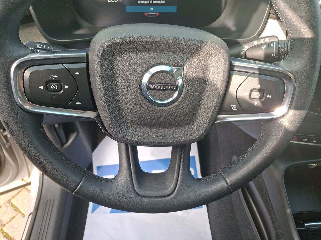 VOLVO - 26
