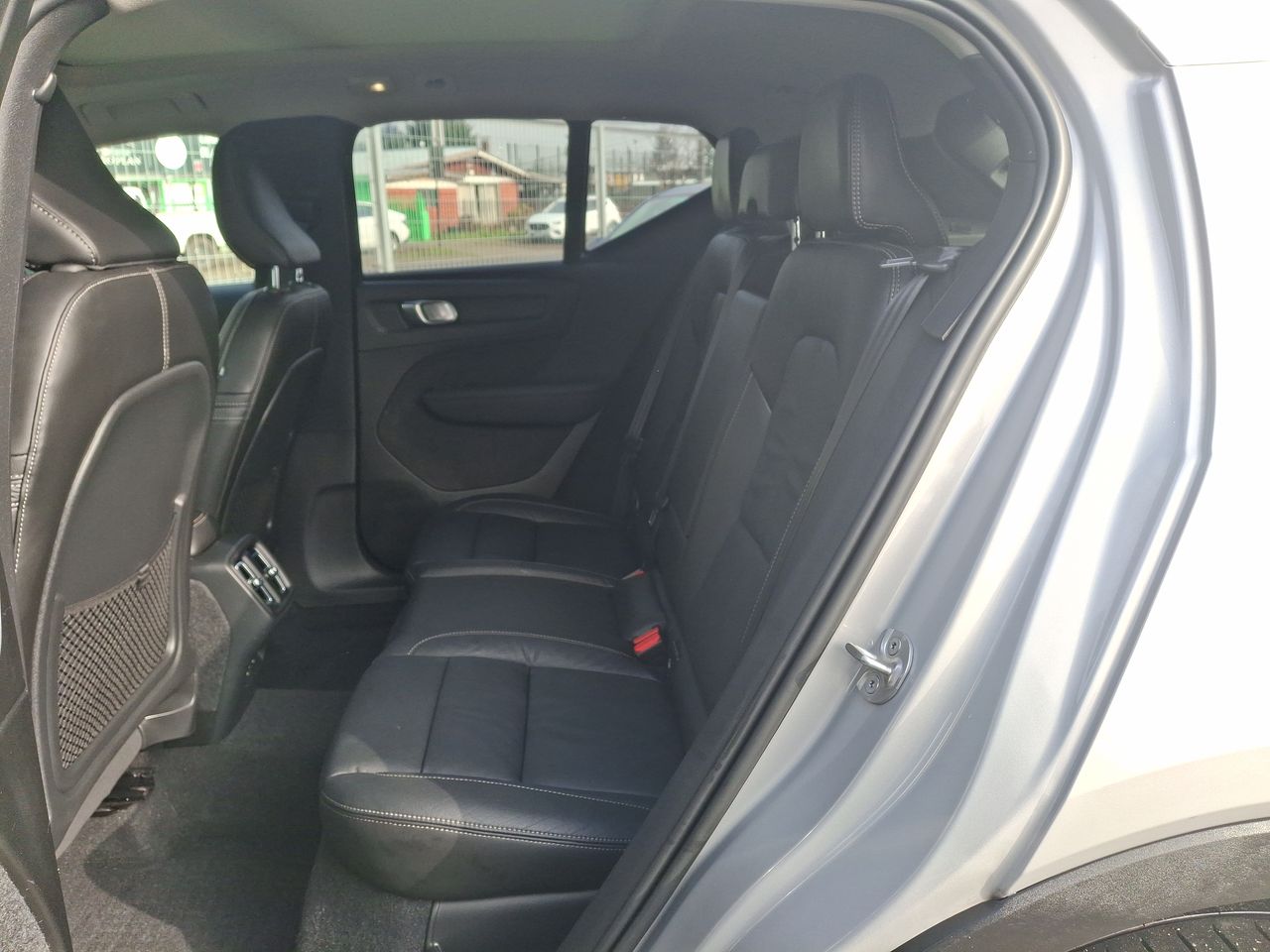 VOLVO - 35