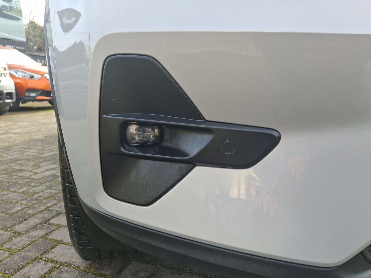VOLVO - 19