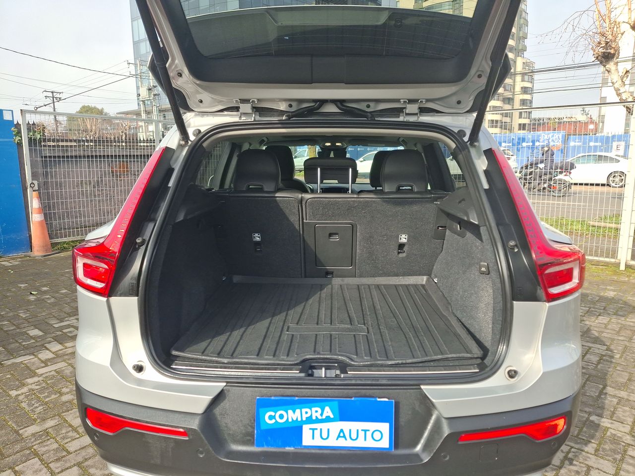 VOLVO - 21