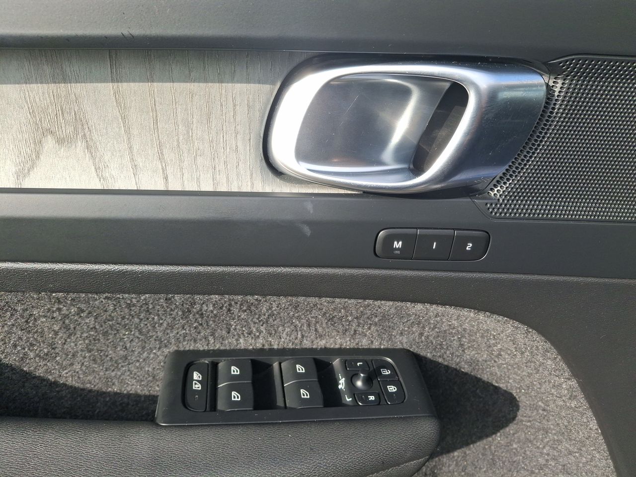 VOLVO - 22