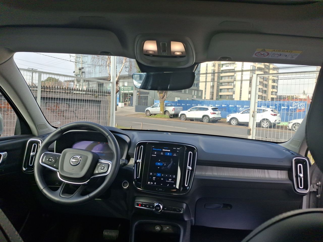 VOLVO - 9
