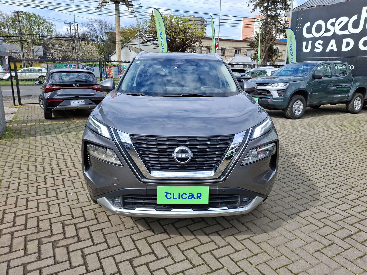 NISSAN - 2