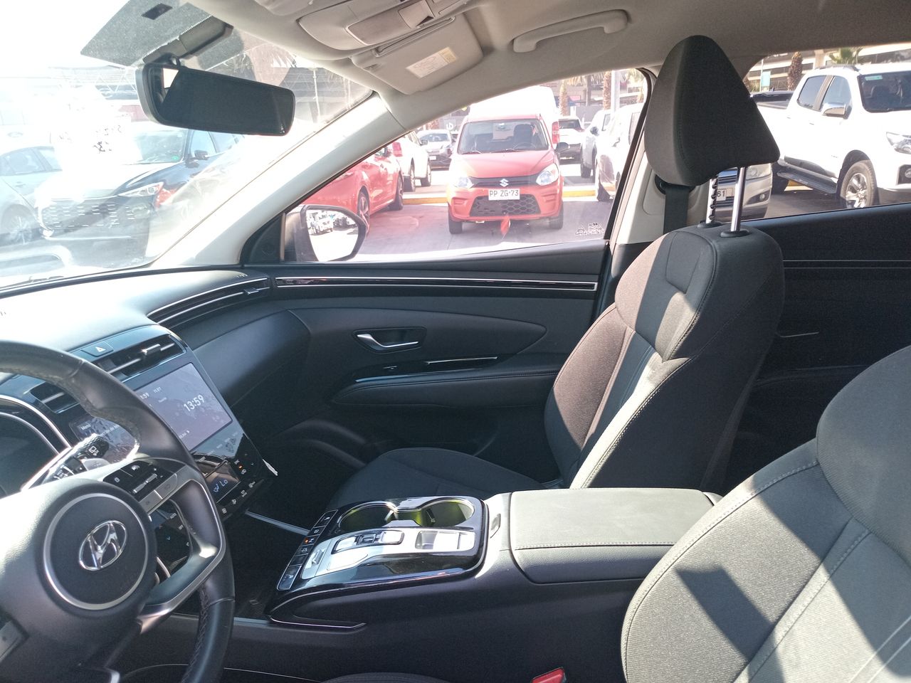 HYUNDAI - 2