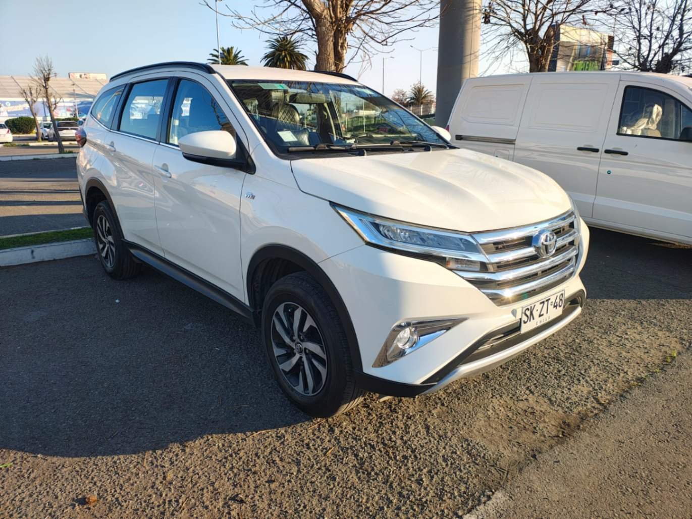 TOYOTA - 1