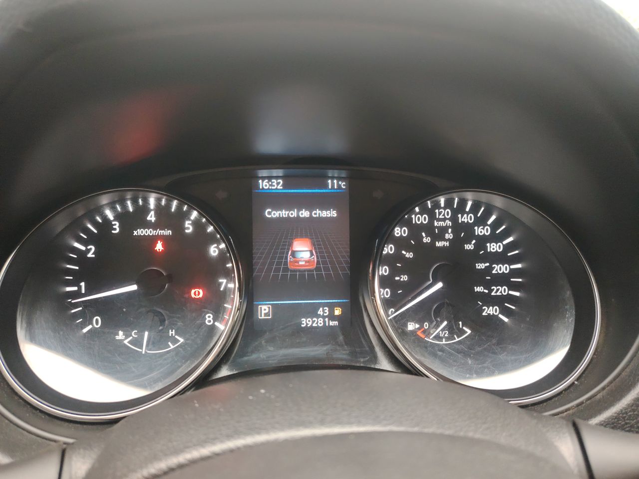 NISSAN - 17