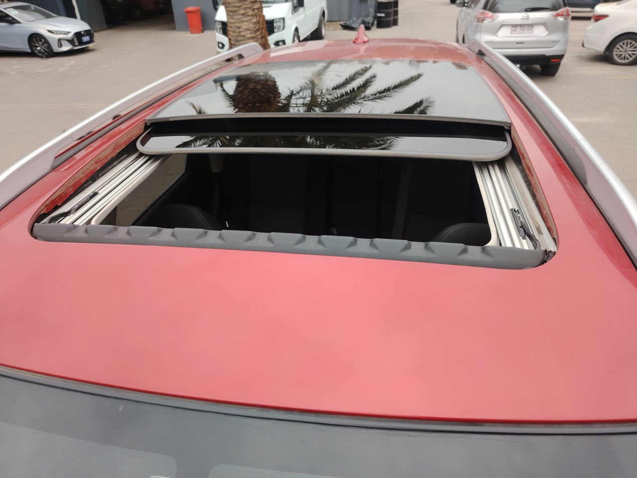 NISSAN - 23