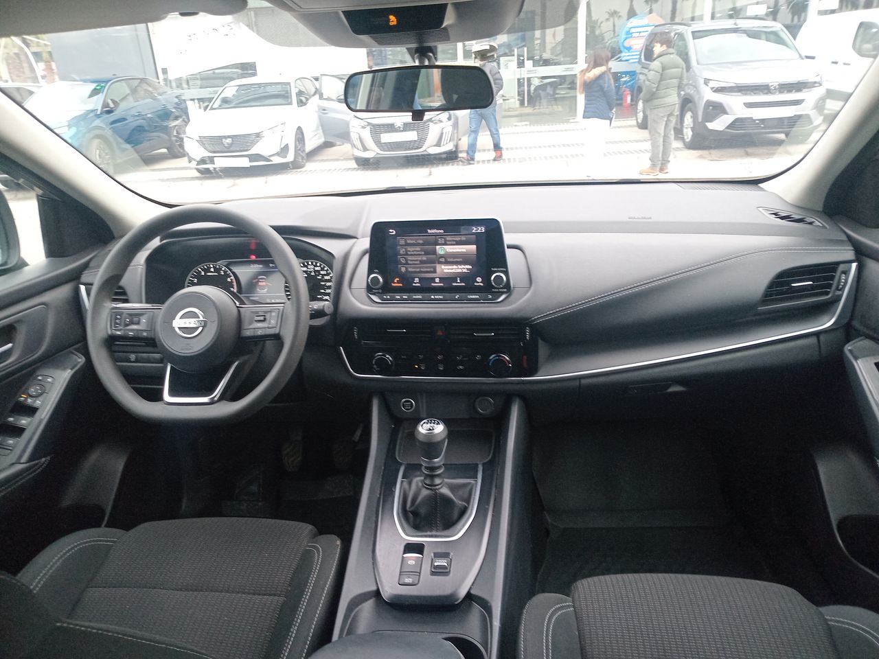 Nissan Qashqai — foto 31 de 34