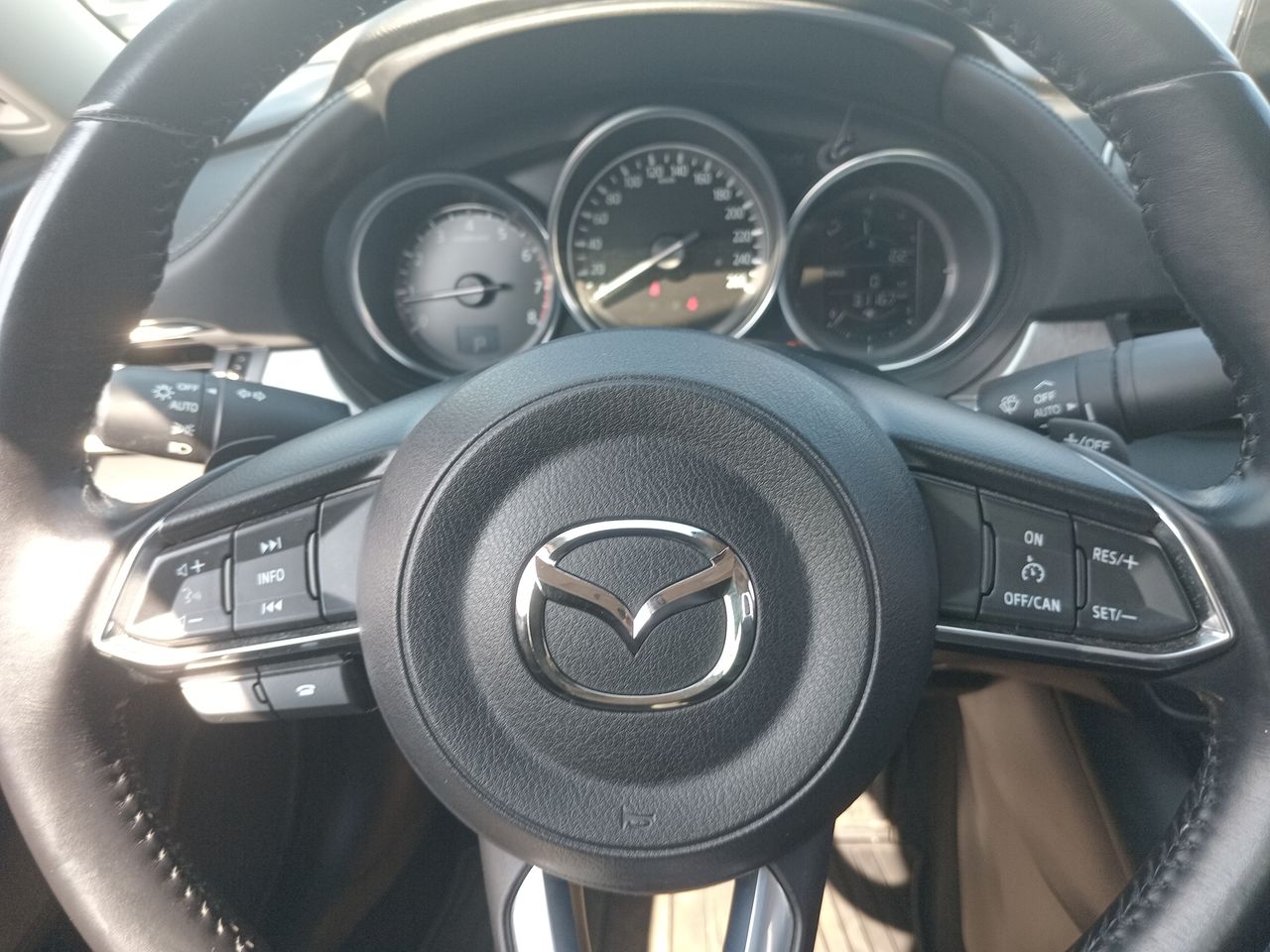 MAZDA - 25