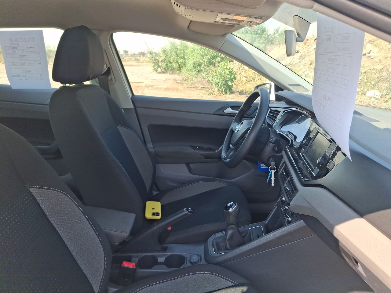 Volkswagen Polo — foto 8 de 20