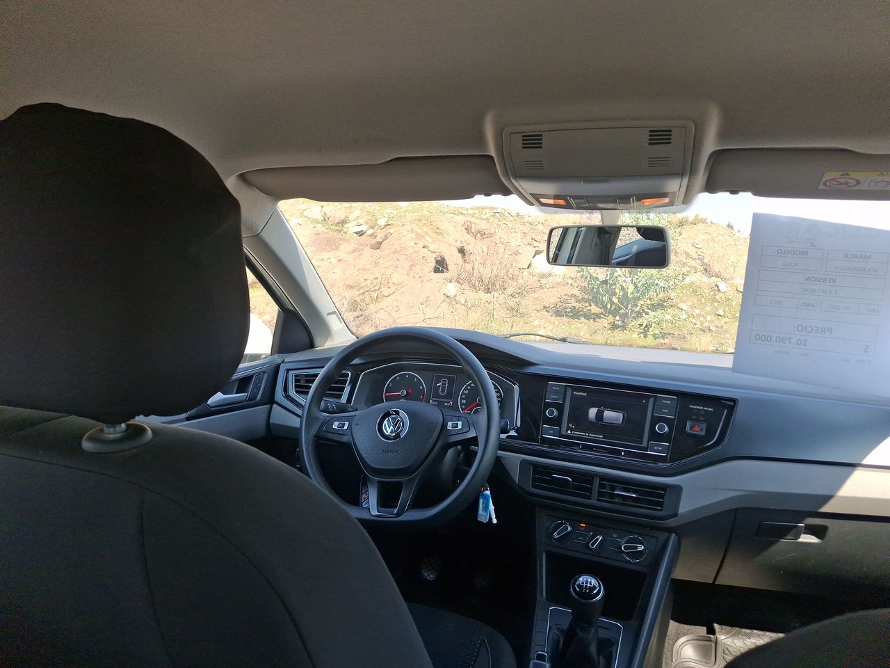 Volkswagen Polo — foto 9 de 20