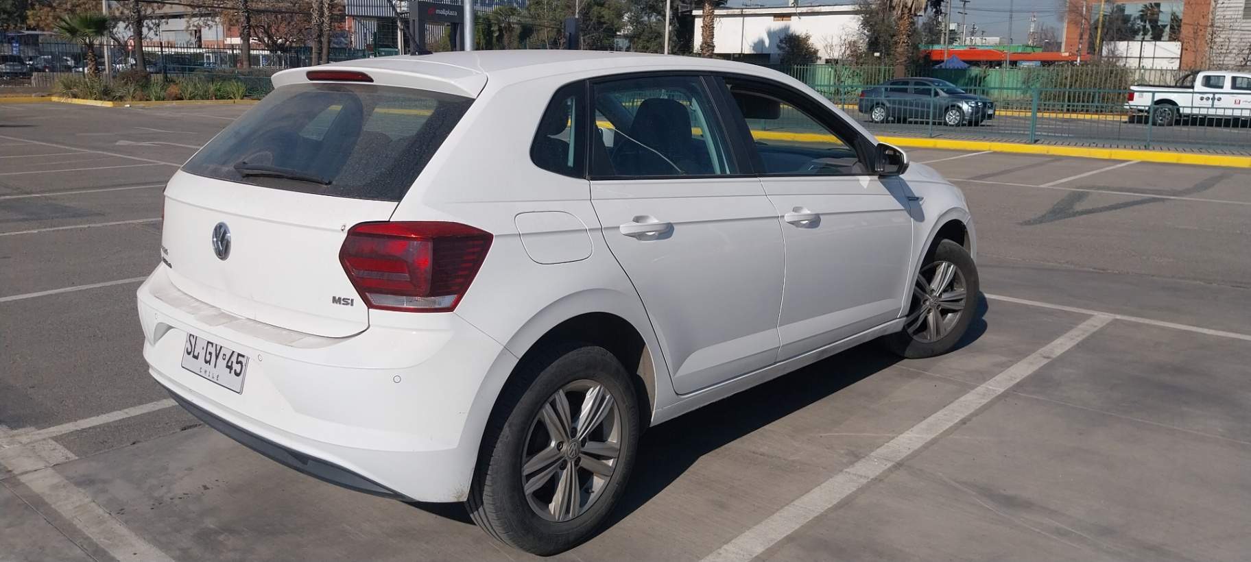 VOLKSWAGEN - 3