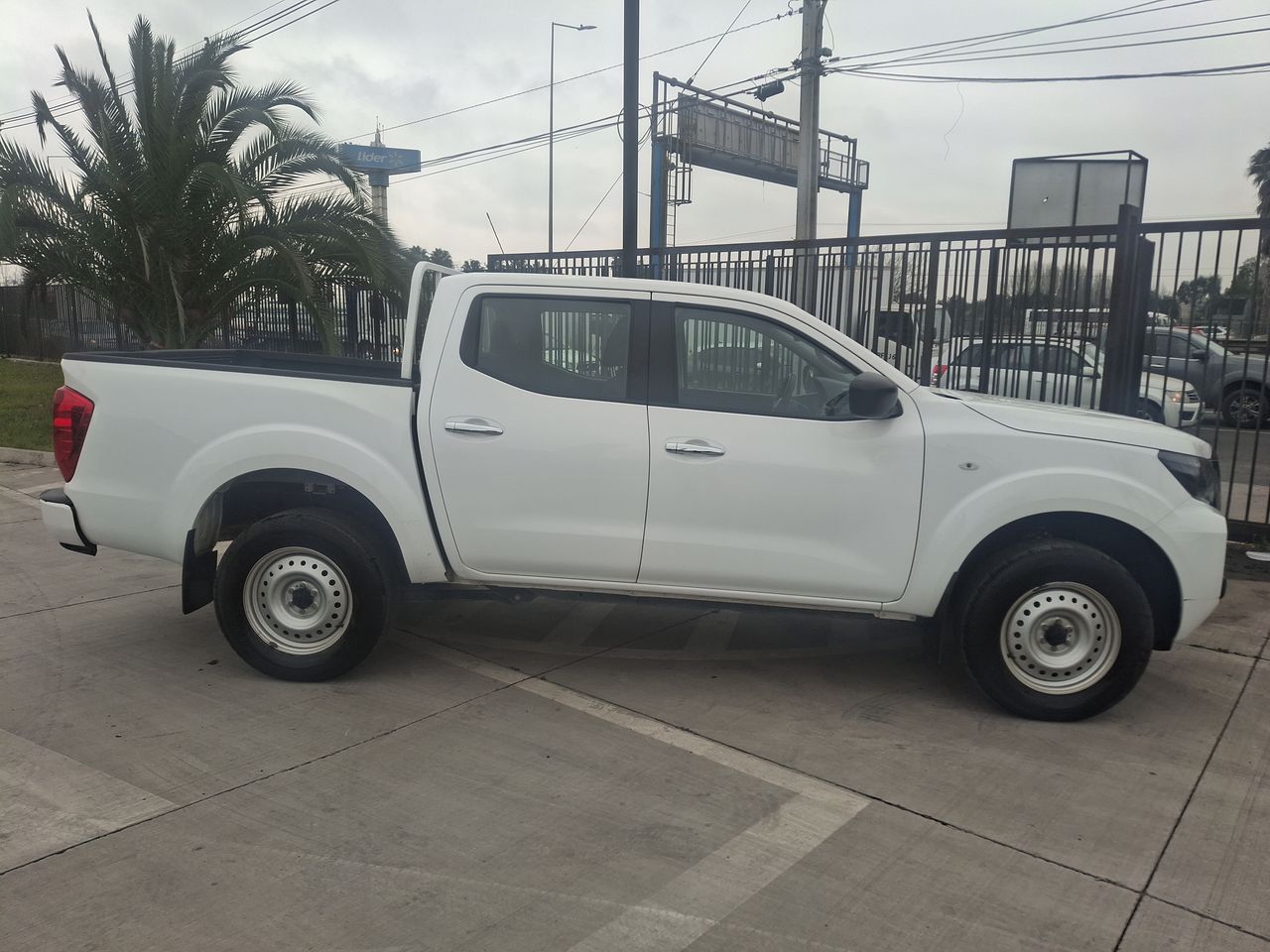NISSAN - 8