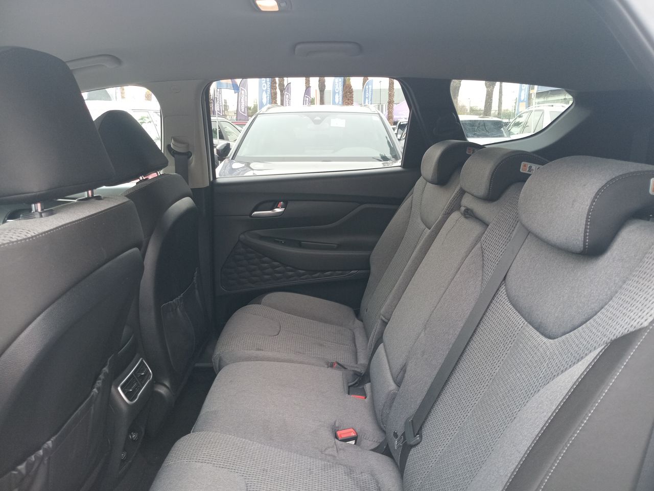 HYUNDAI - 3