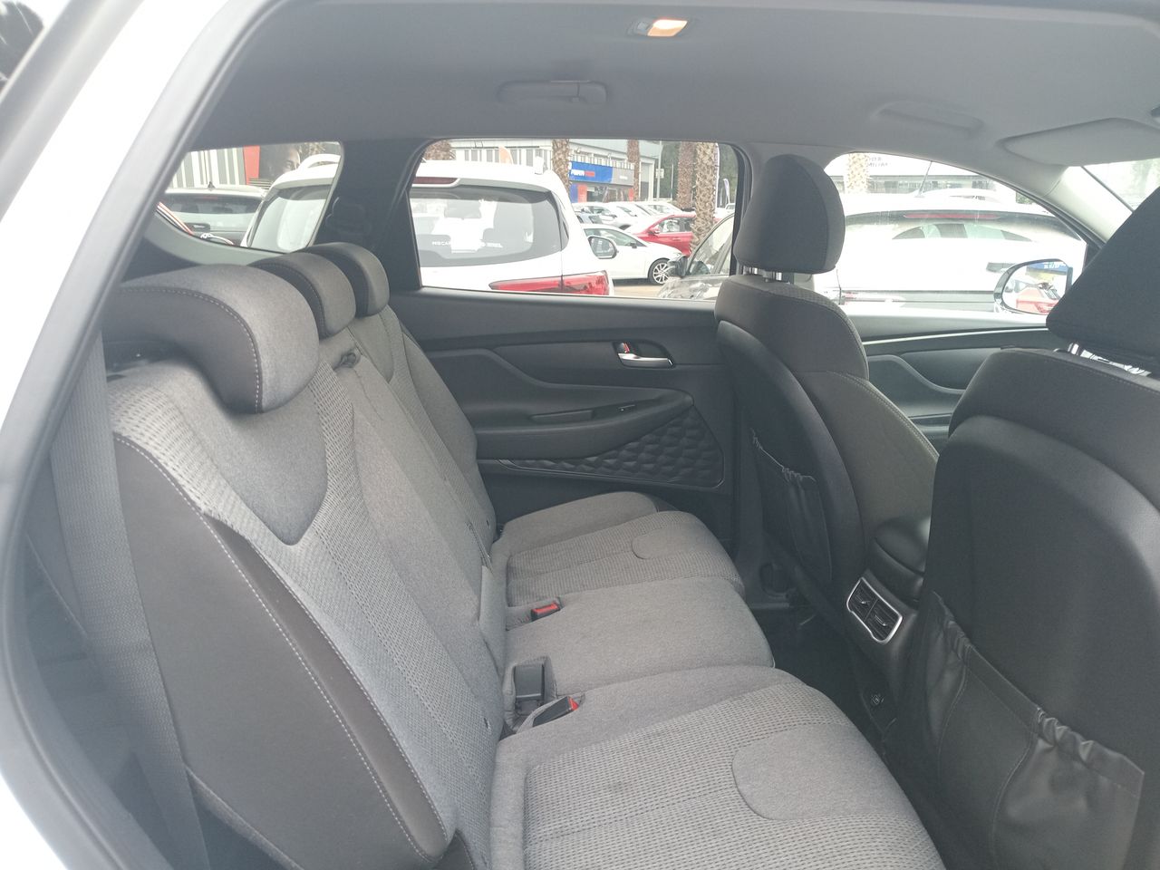 HYUNDAI - 5