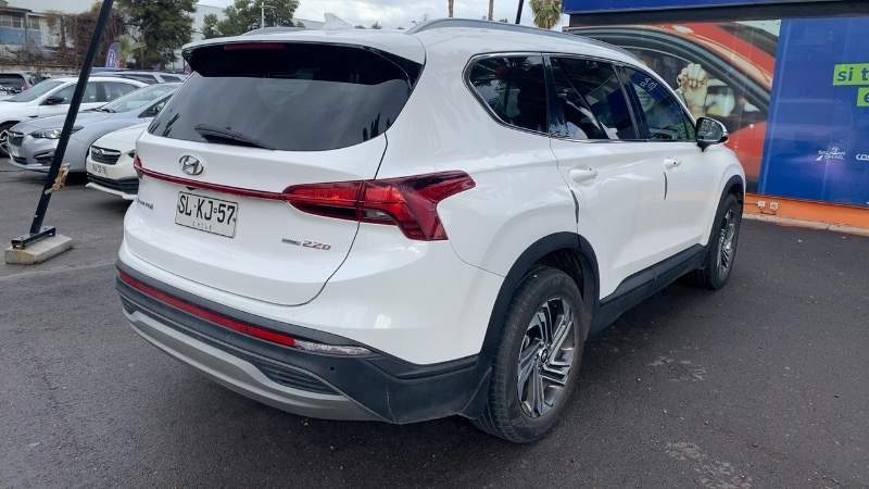 HYUNDAI - 3