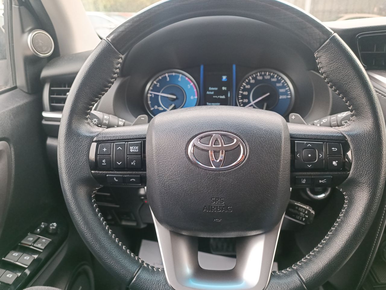 TOYOTA - 26