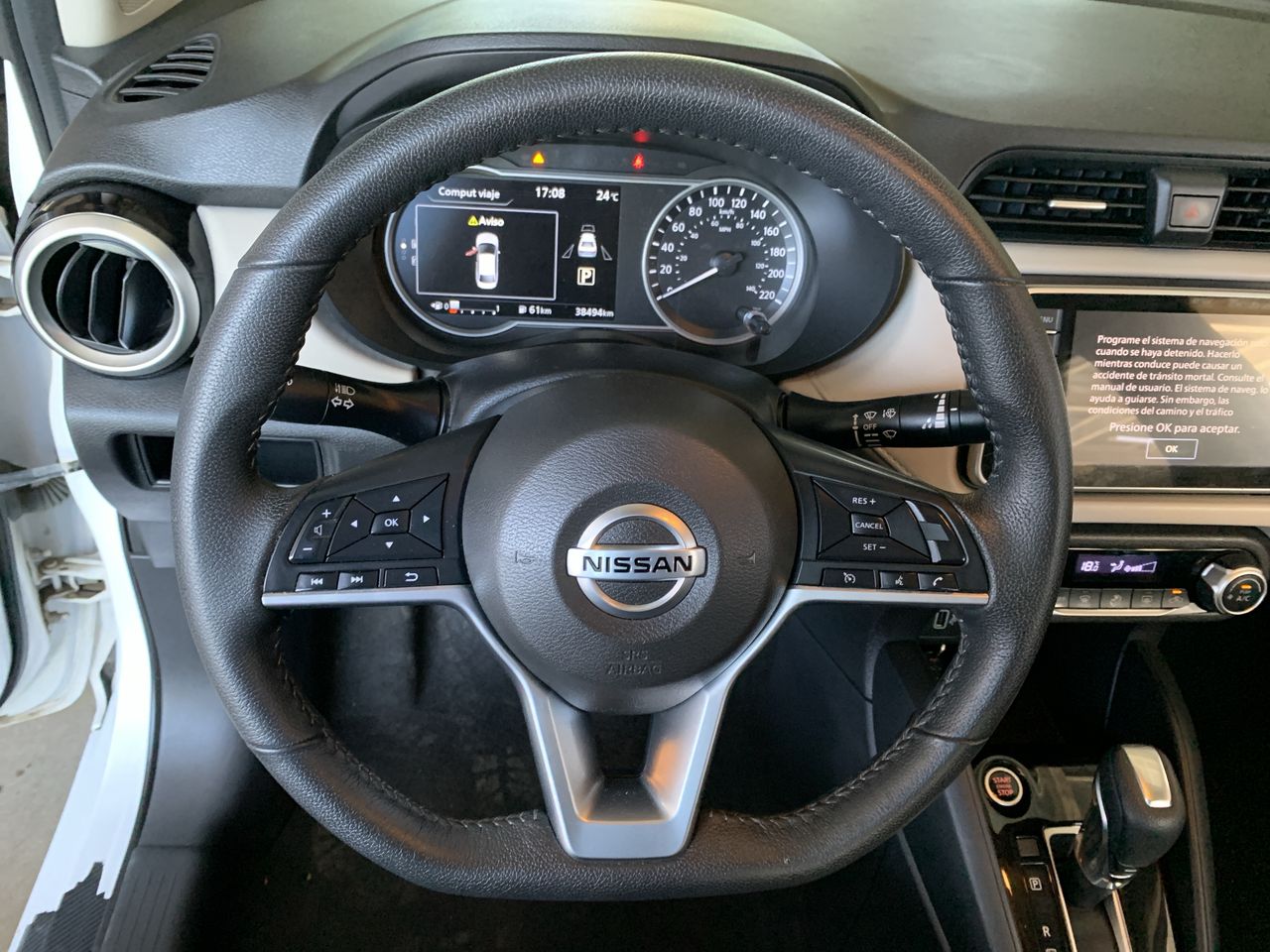 NISSAN - 25