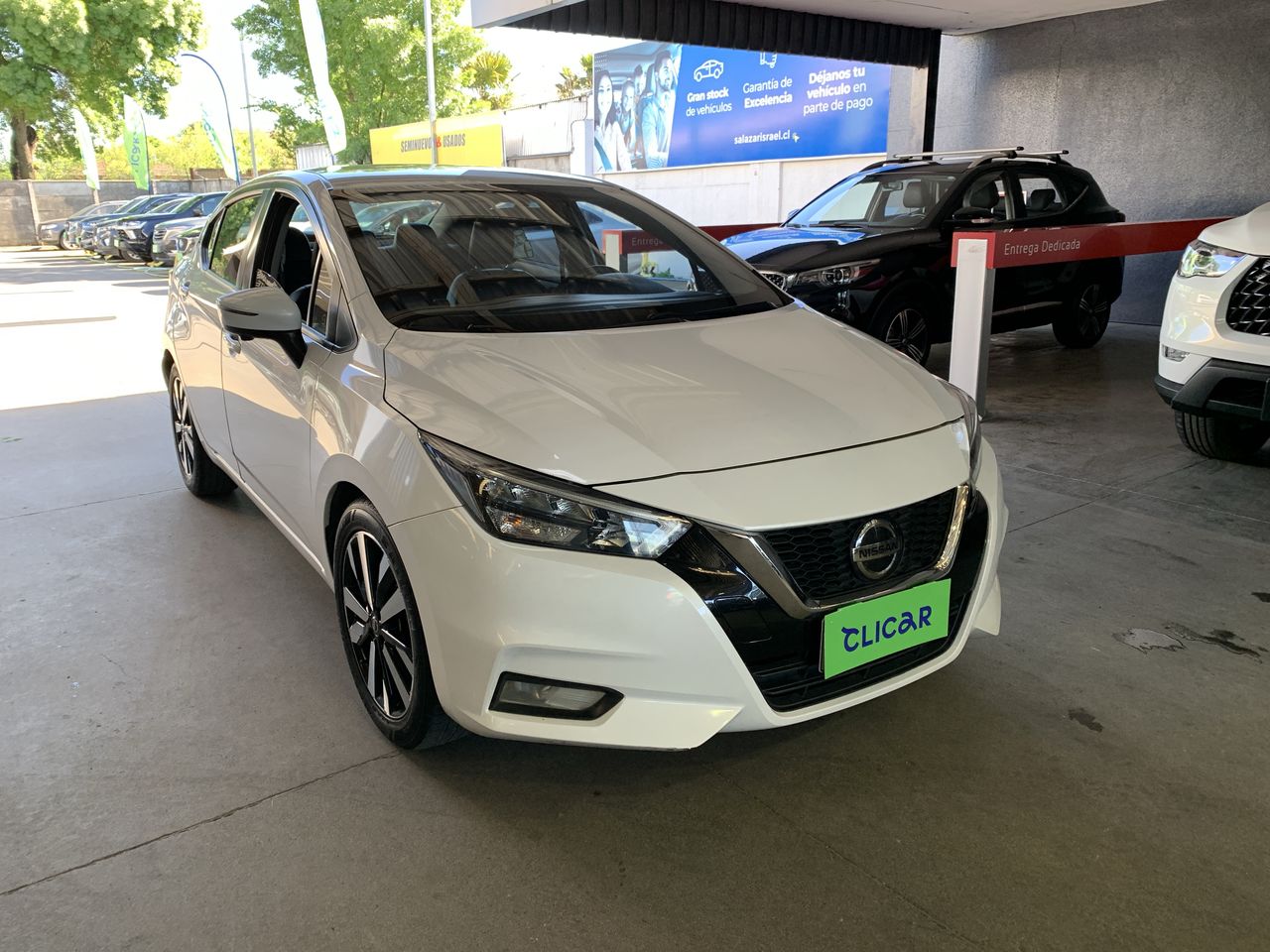 NISSAN - 4