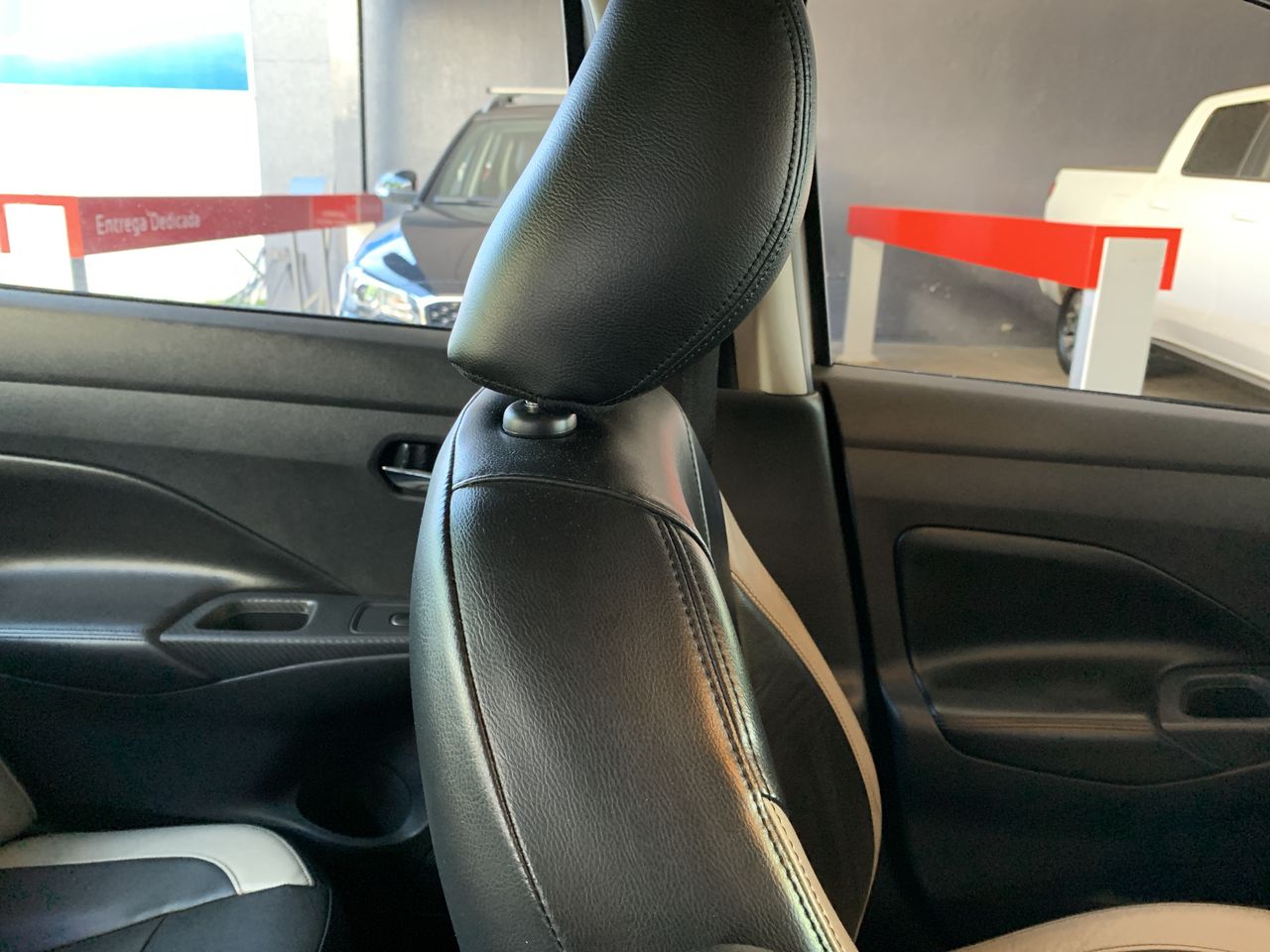 NISSAN - 14